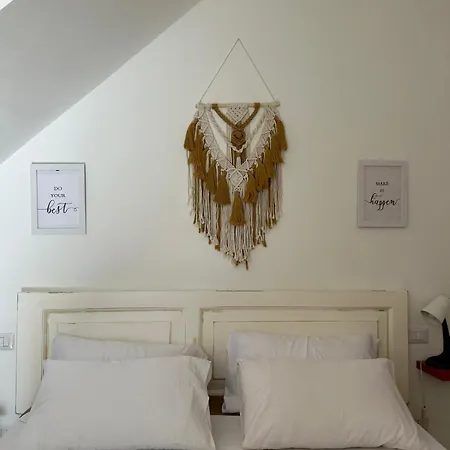 Casa Camelia * Конверсано